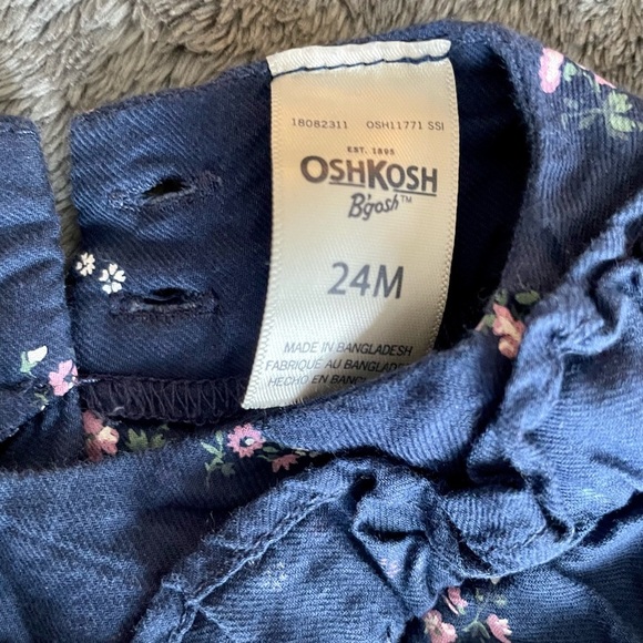 Long sleeve cotton onesie in navy with tiny florals size 24M - Picture 3 of 4